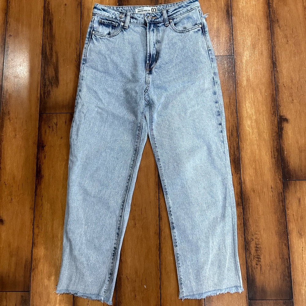 Wide legged jeans